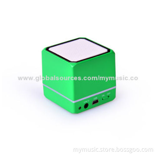 Loud sound, heavy bass Bluetooth mini speaker with 2.5W output and colorful printing